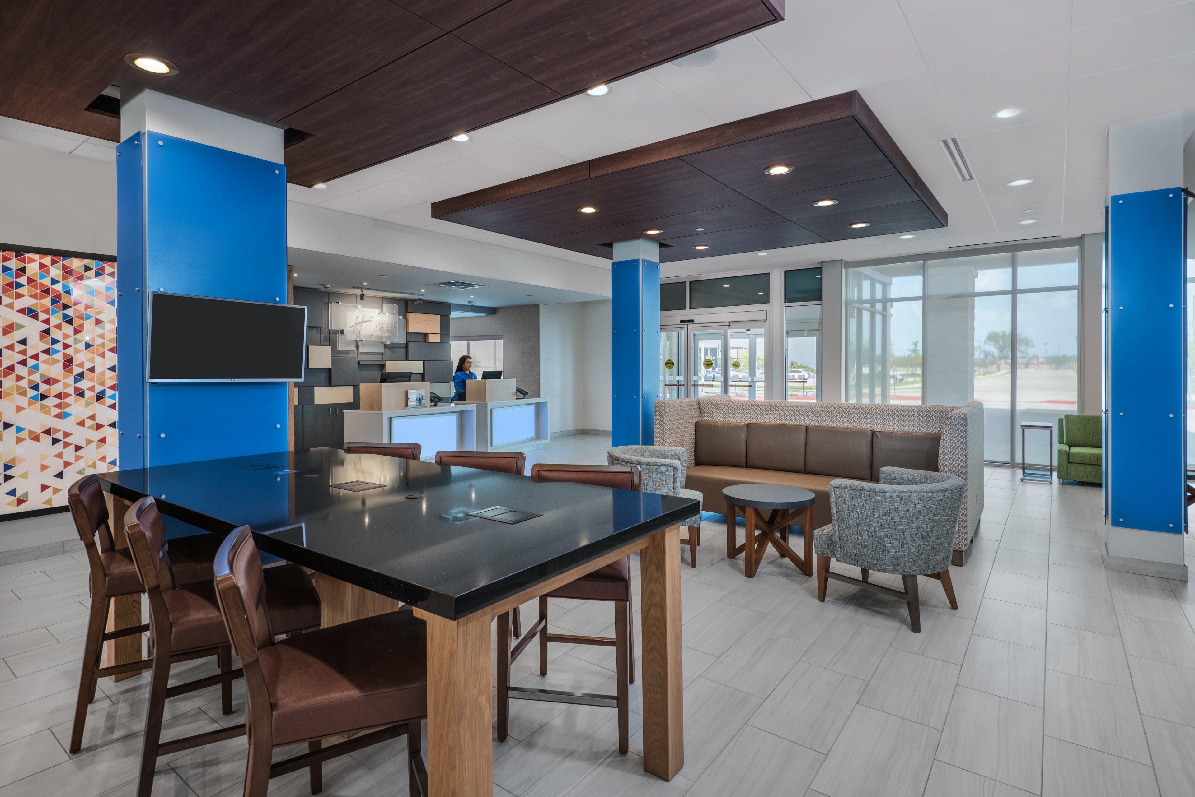 Holiday Inn Express & Suites Bryan - College Station By Ihg Kültér fotó